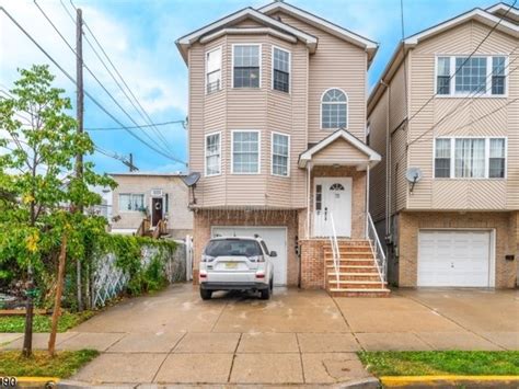 casas en venta en elizabeth nj